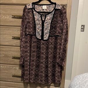 Knox Rose Purple and Cream Long Sleeve Dress with attached slip. Size S